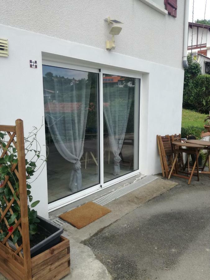 Lake House St Pee Sur Nivelle Saint-Pée-sur-Nivelle Exterior photo